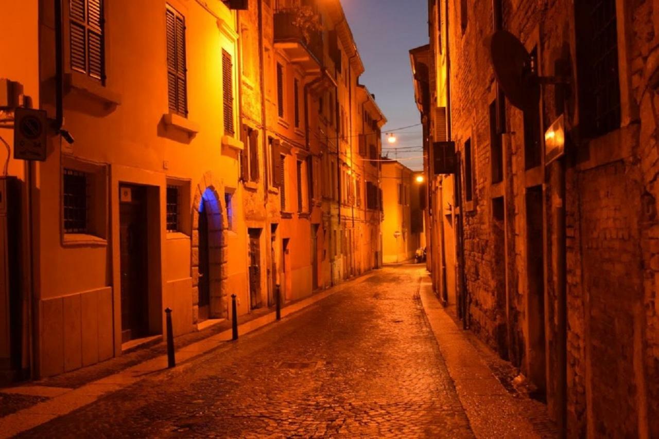 Verona Up To You - Panorama Luaran gambar