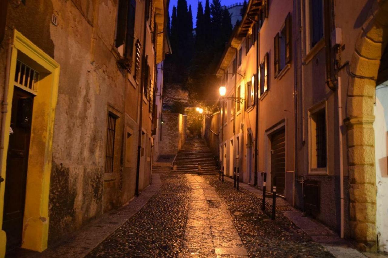 Verona Up To You - Panorama Luaran gambar